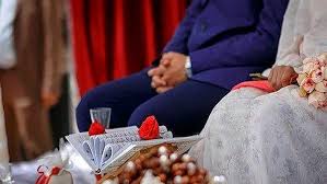 حکم شرعی فالگیری و سرکتاب بینی برای ازدواج